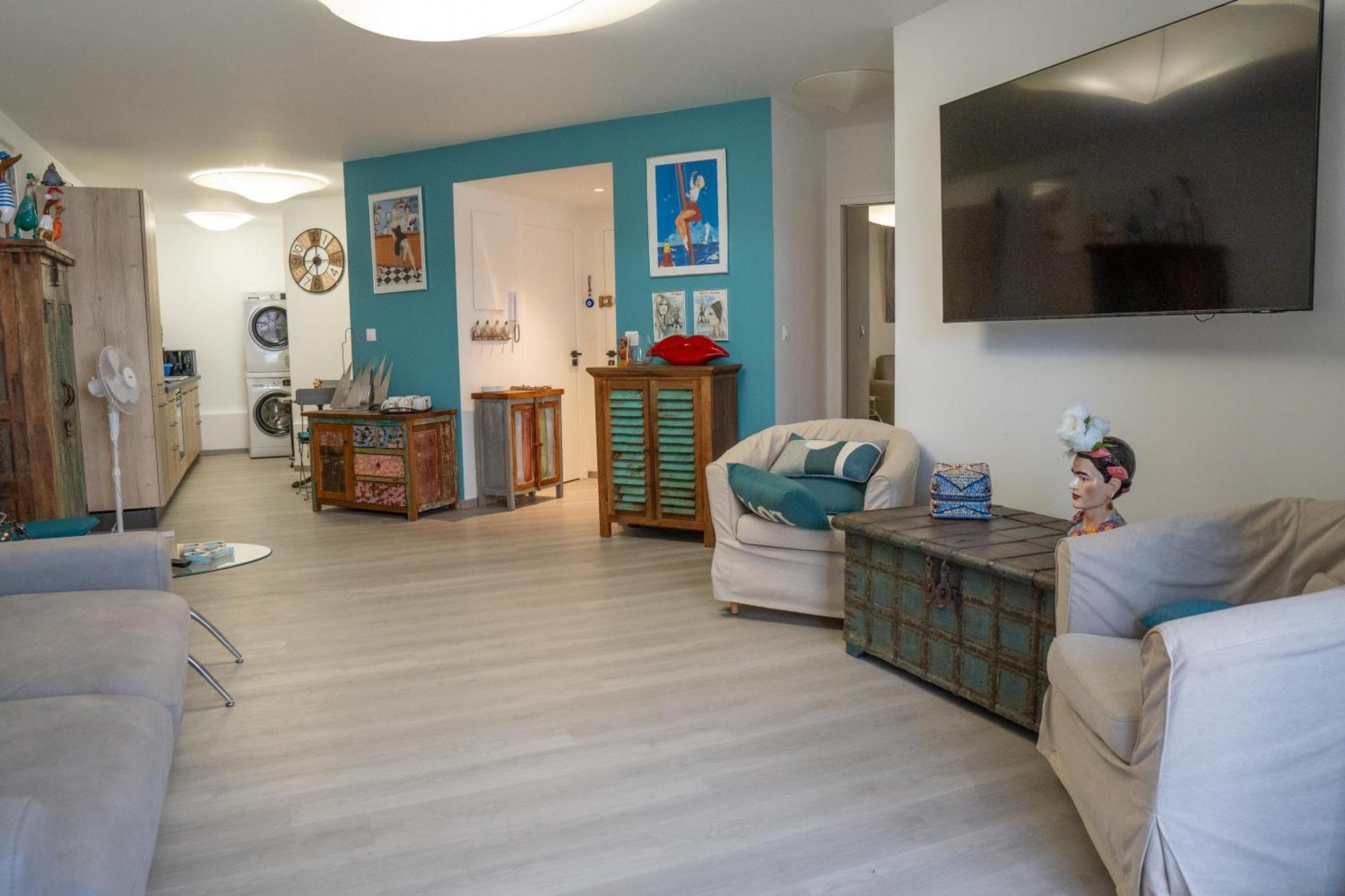 T2! 3 Ou 4 Personnes Centre Ville Neuf Avec Garage Sanary-sur-Mer Exterior foto